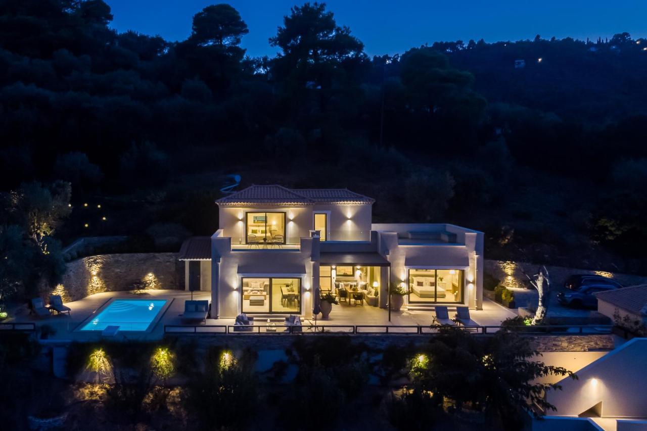 Villa Antigone Luxury Retreat Bandar Skopelos Luaran gambar