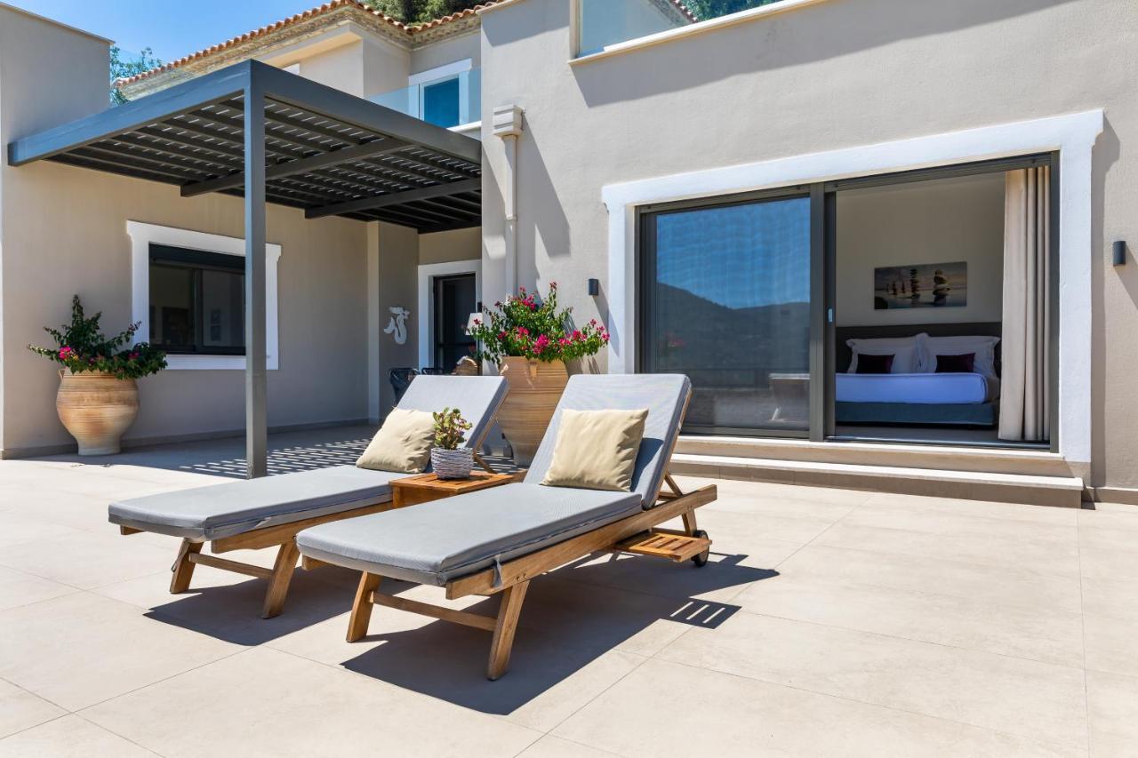 Villa Antigone Luxury Retreat Bandar Skopelos Luaran gambar